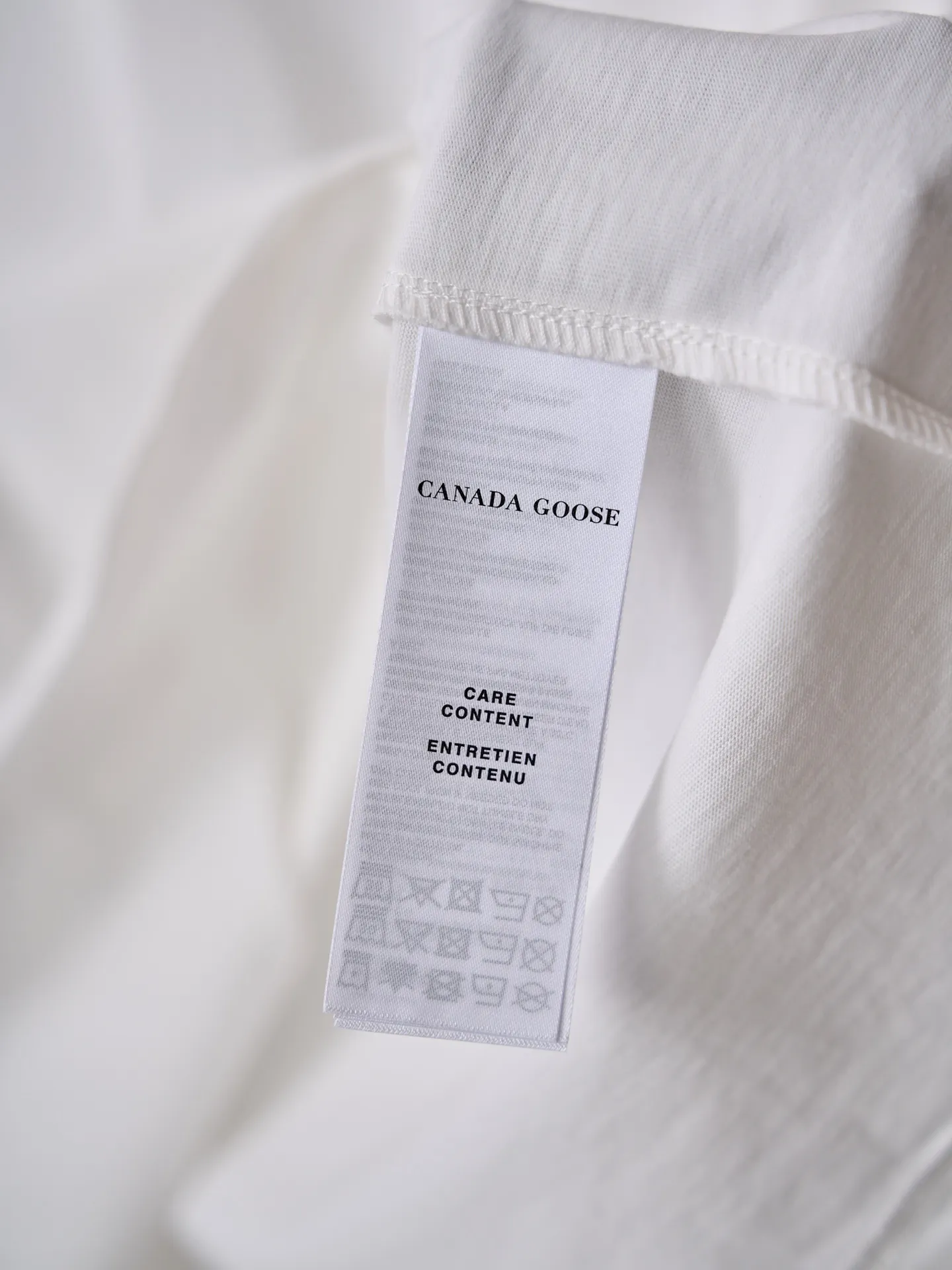 【 】Canada goose T 【In Stock】S M L XL ： ， ， ， ； Breathable ， 、 ， 。 ： ， 、 ； ， ， 。 ： ， 、 ， ； ， ， ； ， ； 、 。 ， Breathable ， 、 、 ， 。 ： ， ，Rebound 、 ， 。 ， 、 、 ， ，